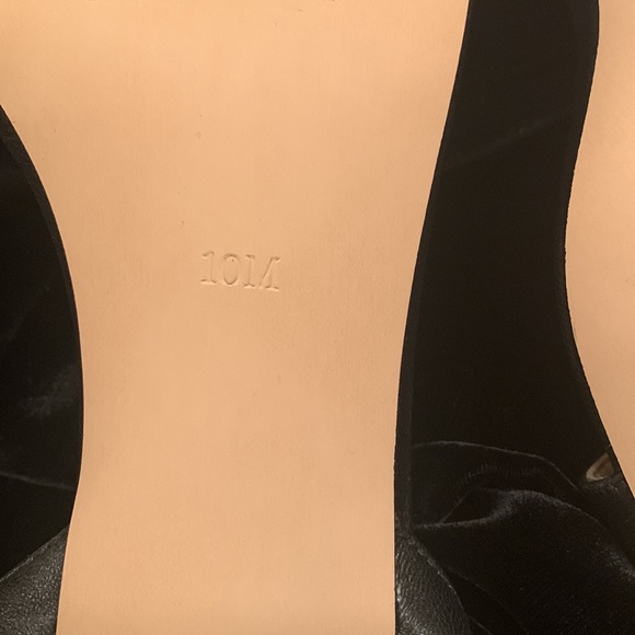 Talbots NWT size 10M black Rosalie 100% leather ankle strap sandals - Picture 5 of 8